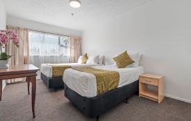 Three-Bedroom Unit - queen-size and single beds